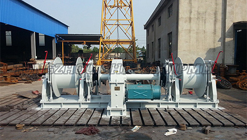 Electric combined Windlass et Mororing WINCH